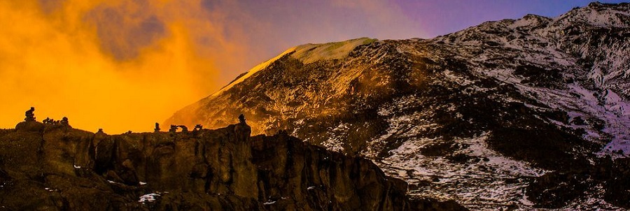 Great evening in Barranco camp with the orange sky resembling a huge forest fire.